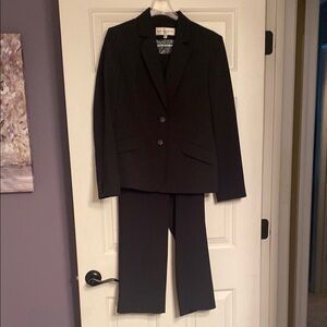 Jones New York Black Suit Jacket with Patterned Lining